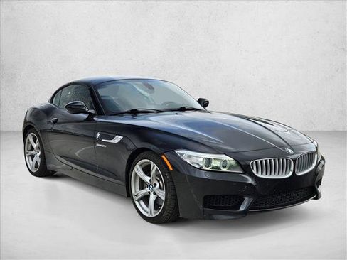 Used 2016 BMW Z4 sDrive35i RWD image 3