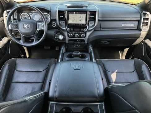Used 2024 RAM 1500 Laramie AWD/4WD image 11