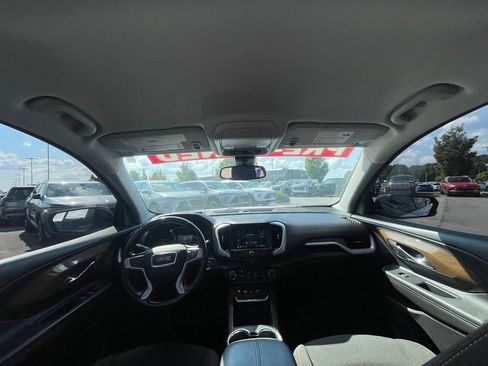Used 2020 GMC Terrain SLE w/ Elevation Edition FWD image 25