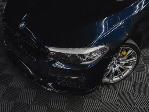 Used 2019 BMW 530i xDrive w/ M Sport Package AWD/4WD image 3