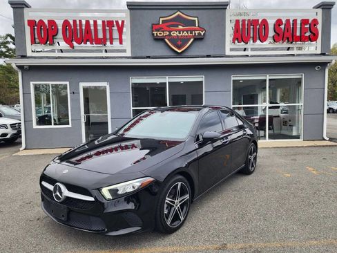 Used 2019 Mercedes-Benz A 220 4MATIC image 1
