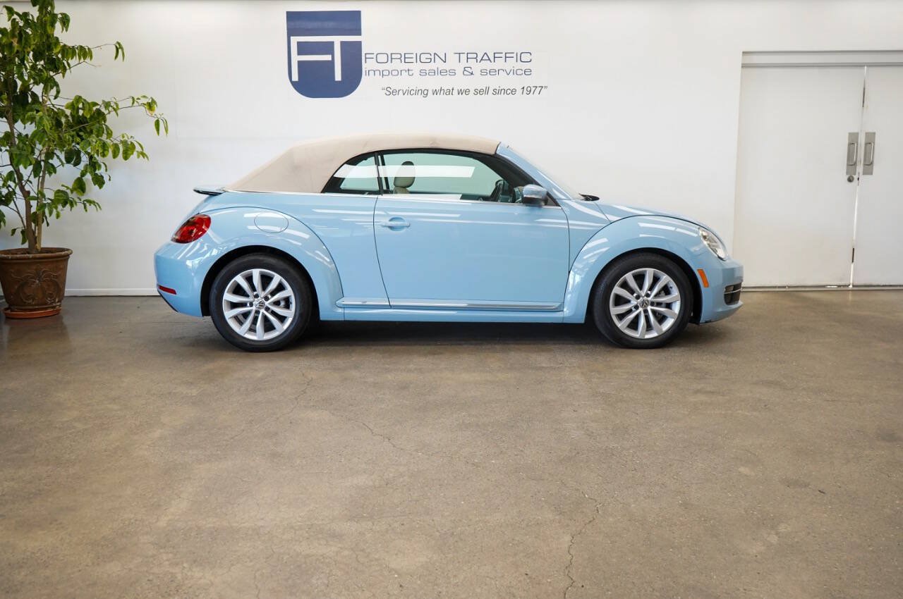 Used 2015 Volkswagen Beetle TDI FWD image 21
