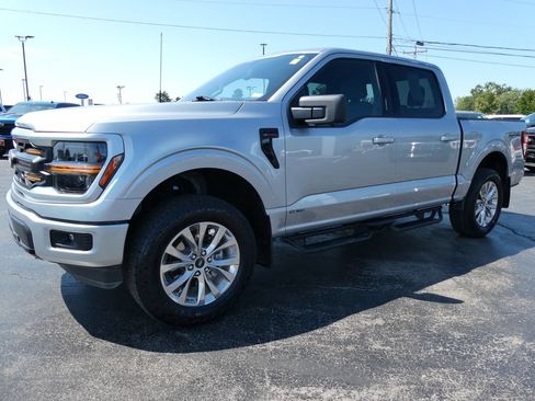 Used 2024 Ford F150 XLT w/ XLT Black Appearance Package AWD/4WD image 9