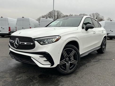 New 2026 Mercedes-Benz GLC 300 GLC 300 Coupe image 3