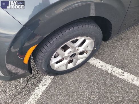 Used 2024 Kia Soul LX w/ Option Group 015 image 10