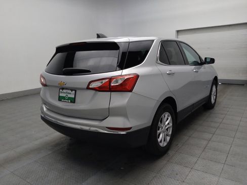 Used 2018 Chevrolet Equinox LT FWD image 9