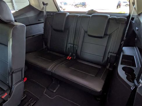 Used 2021 Volkswagen Atlas SE image 15