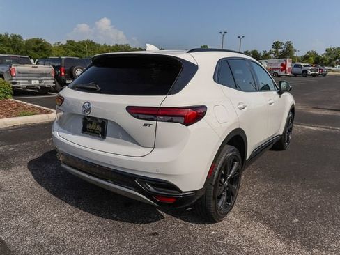 Used 2023 Buick Envision Preferred FWD image 9
