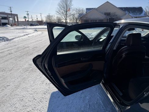 Used 2015 Audi A8 L 4.0T w/ Premium Package image 40