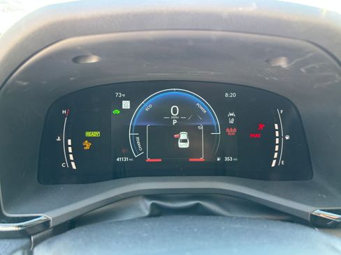 Used 2025 Toyota Camry LE image 25