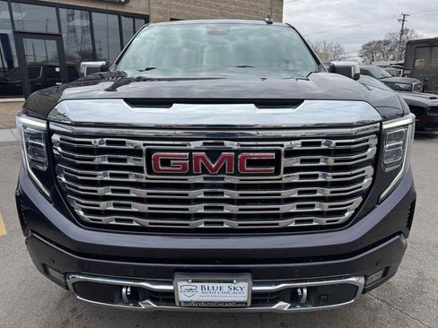 Used 2022 GMC Sierra 1500 Denali AWD/4WD image 2
