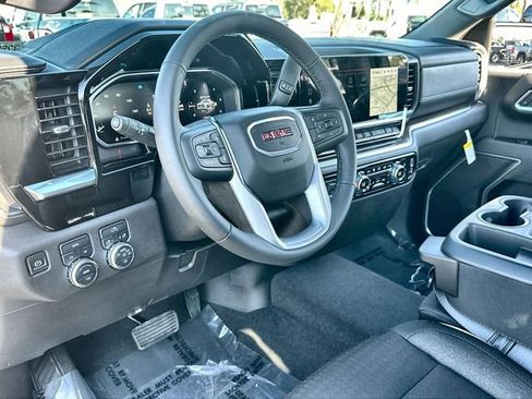 New 2026 GMC Sierra 1500 Elevation image 10