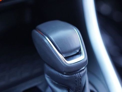 Certified 2022 Toyota RAV4 XLE Premium image 33