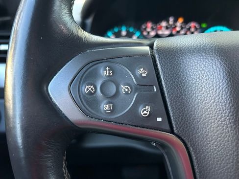 Used 2017 Chevrolet Suburban LT w/ LT Signature Package image 23