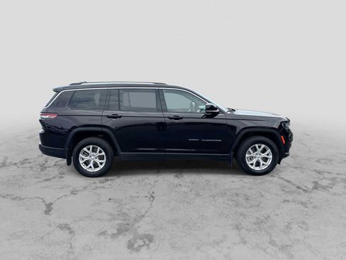 Used 2023 Jeep Grand Cherokee L Limited w/ Luxury Tech Group II AWD/4WD image 9