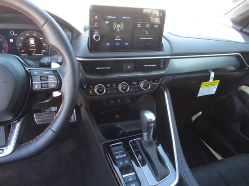 Certified 2025 Acura ADX A-Spec image 20