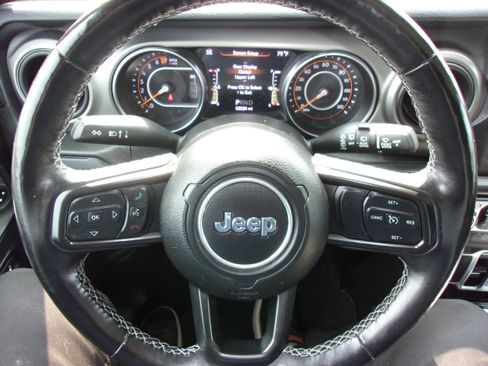 Used 2021 Jeep Wrangler Unlimited Sport AWD/4WD image 18