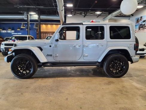 Certified 2023 Jeep Wrangler Unlimited Sahara AWD/4WD image 6