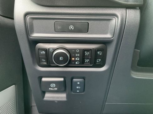 Used 2025 Ford F150 Raptor image 38