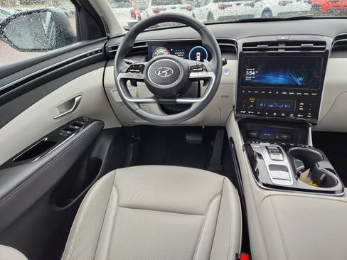 Certified 2024 Hyundai Tucson Limited image 13