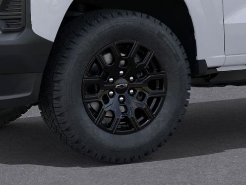New 2026 Chevrolet Colorado W/T w/ WT Custom Package AWD/4WD image 9