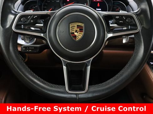 Used 2016 Porsche Cayenne image 25