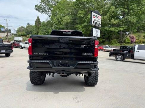 Used 2022 Chevrolet Silverado 2500 High Country w/ LPO, Hitch Package AWD/4WD image 6