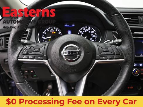 Used 2020 Nissan Rogue SV AWD/4WD image 10