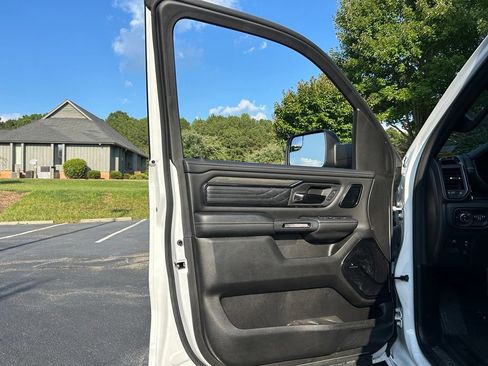 Used 2025 RAM 1500 Limited AWD/4WD image 67