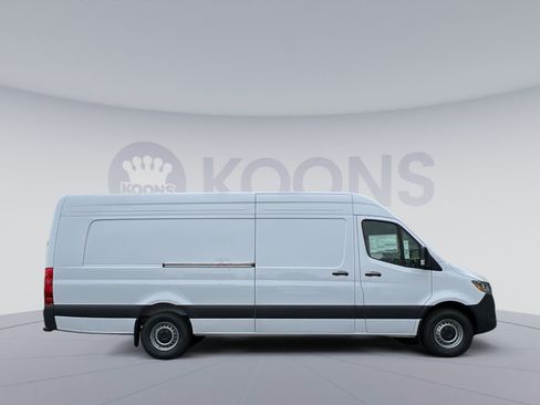 New 2026 Mercedes-Benz Sprinter 2500 image 12