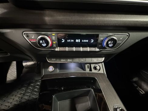 Used 2024 Audi Q5 2.0T Premium Plus w/ Premium Plus Package image 25