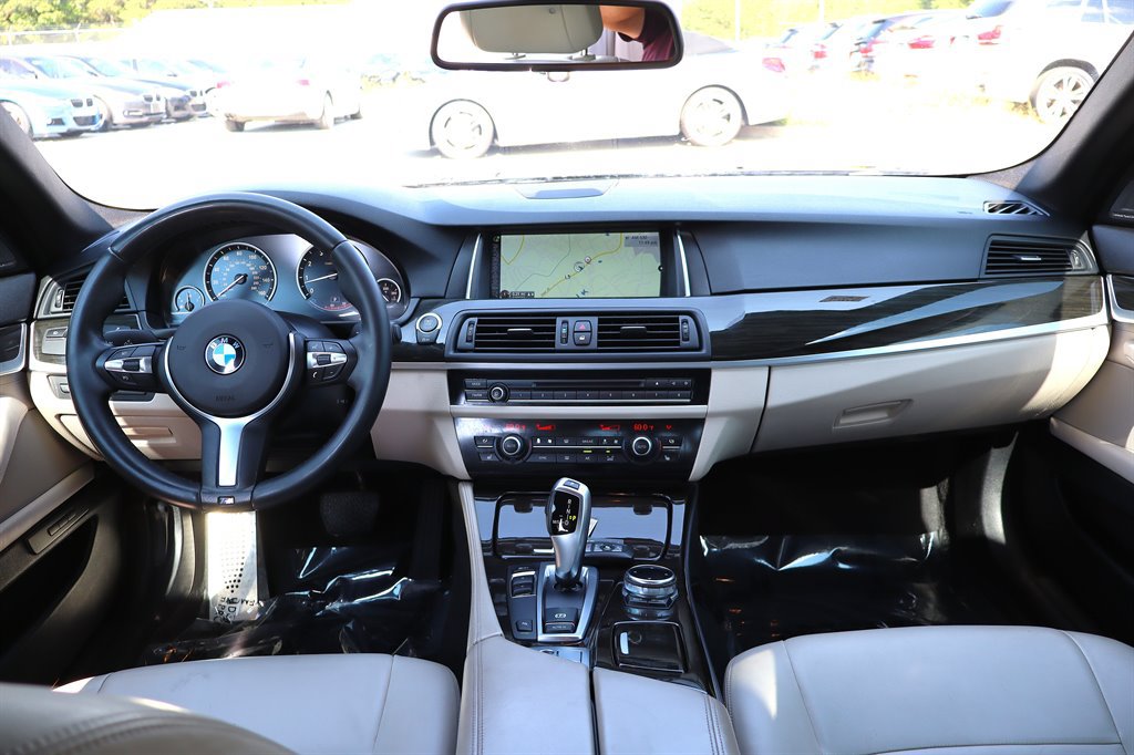 Used 2014 BMW 535i Sedan RWD image 12
