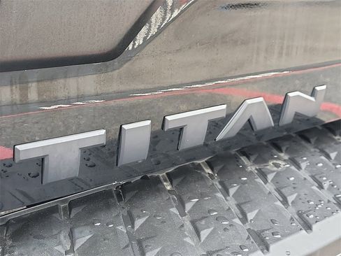 Used 2024 Nissan Titan PRO-4X w/ Pro-4x Utility Package image 7