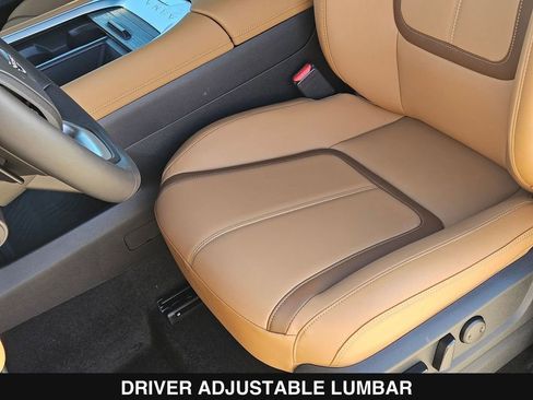New 2026 Nissan Armada SL w/ Captain's Chari Seat Package RWD image 16