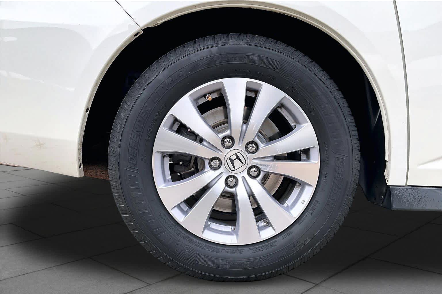 Used 2017 Honda Odyssey EX-L image 11