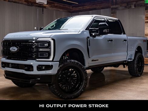 Used 2026 Ford F250 Platinum w/ Platinum Plus Package AWD/4WD image 5