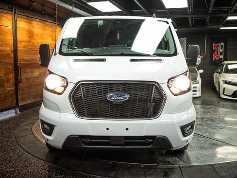 Used 2024 Ford Transit 350 XLT image 4