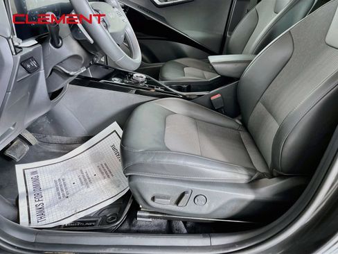 Used 2023 Kia Niro Wind FWD image 26