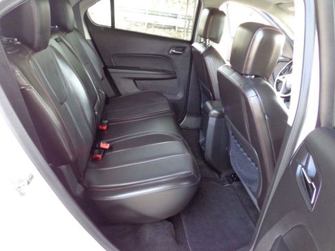 Used 2017 Chevrolet Equinox LT image 19