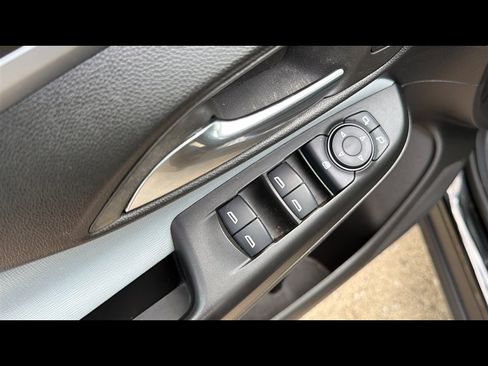 Used 2024 Buick Envista Preferred FWD image 8