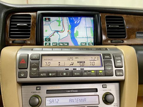 Used 2006 Lexus SC 430 Convertible RWD image 33
