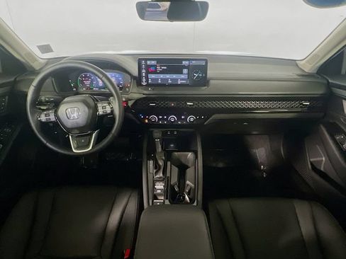 Used 2025 Honda Accord Touring image 28