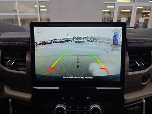 Used 2024 Ford Expedition Max Limited image 26