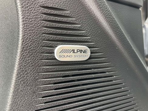 Used 2023 Dodge Challenger R/T Scat Pack RWD image 38