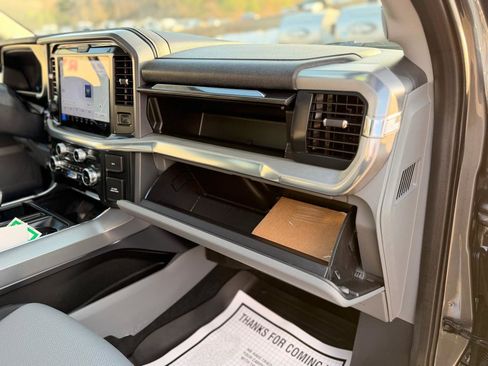 Used 2025 Ford F150 Lariat w/ Equipment Group 502A High image 37