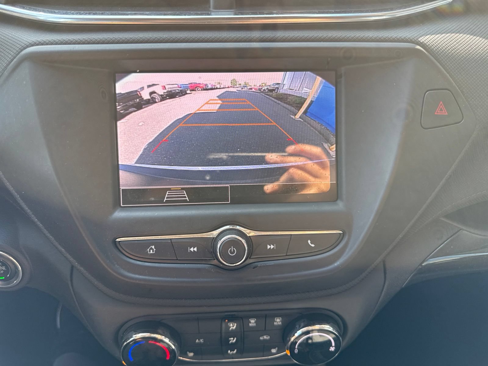 Used 2023 Chevrolet TrailBlazer LT FWD image 22
