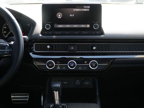 Used 2023 Honda Civic Sport image 23
