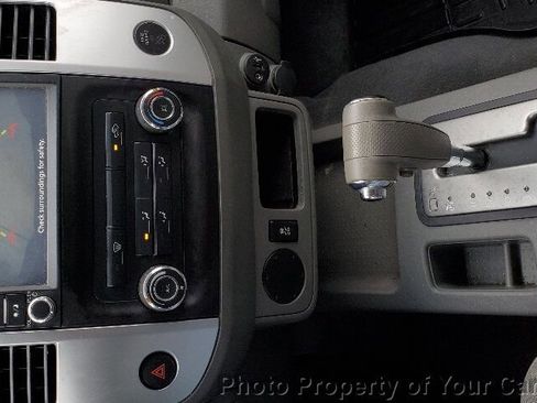 Used 2019 Nissan Frontier SV image 25