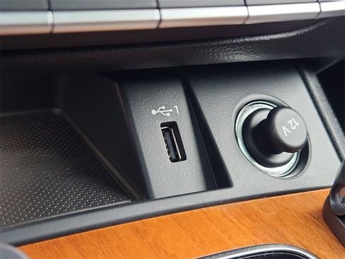 Certified 2023 Audi Q5 2.0T Premium w/ Convenience Package image 19