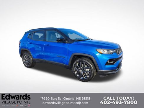 New 2026 Jeep Compass Limited AWD/4WD image 1